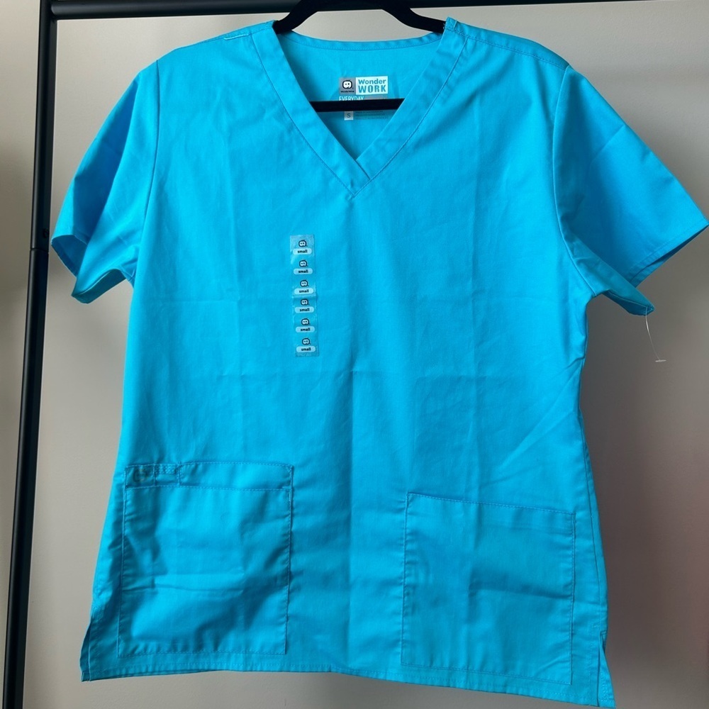 WonderWink Women’s Scrub Top Blue V-Neck Small Medical Nursing NWOT